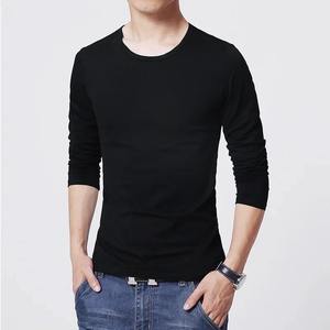 เสื้อยืดคอกลมแขนสั้นสีดำสำหรับผู้ชาย ทรงปกติ ผ้าฝ้ายถัก 100% สวมใส่สบาย ระบายอากาศได้ดี ตัดต่อสี น้ำหนัก 320 กรัม - Product Image 3