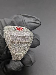 Anillo de Plata de Ley con Moissanita de Diseño, Joyería Fina para Promesa, Compromiso o Aniversario, para Mujeres y Hombres - Product Image 1