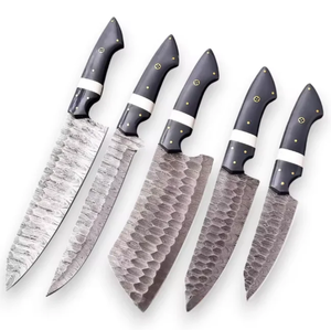 Juego de Cuchillos de Cocina de Acero de Damasco Hechos a Mano de Primera Calidad, 5 Piezas, Mango de Madera, Cuchillos de Chef Ambidiestros, Afilados como una Navaja, Juego Sostenible - Product Image 1