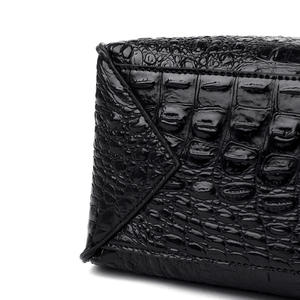 Sac à main noir à motif crocodile, sac bandoulière, sac fourre-tout pour femme, pour les voyages quotidiens - Product Image 2