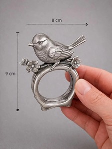 Anneau de serviette en argent au design artistique d'oiseau, accessoire de table en métal pour la décoration de la maison, cadeau et décoration de fête, fait main de qualité supérieure - Product Image 6
