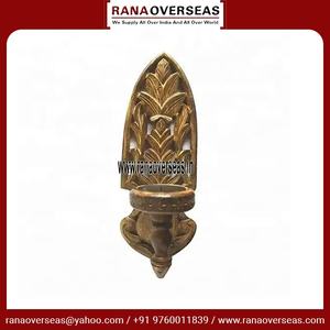 Bougeoir à lanterne suspendue en bois à forte demande pour les décorations intérieures d'hôtel et d'anniversaire à prix économique - Product Image 6