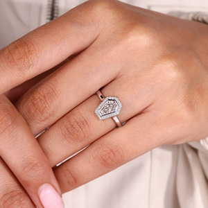 Bague de fiançailles et de mariage pour femme en or 14 carats avec diamant de laboratoire taille marquise halo de 1,18 carat, sertie de griffes, en vermeil, style éternité - Product Image 2