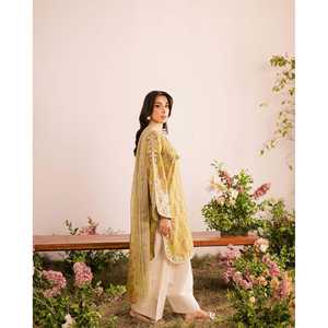 Robes de soirée stylisées et élégantes de créateur Top et Salwar avec Dupatta - Product Image 4