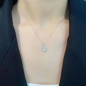 Collar con Colgante de Diamante Ovalado Cultivado en Laboratorio, Color D-E-F, Claridad VVS-VS, Joyería Fina Sostenible, Regalo para Ella - Product Image 1