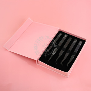 <b>Black</b> Curved Classic Lash Tweezer Stainless Steel Fiber Tip Volume Eyelash Extension Tweezers Manufacturer Lash Tools Tweezers - Product Image 4