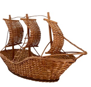 Barco de Mimbre Hecho a Mano con Tres Mástiles, Decoración Bohemia para el Hogar, Adorno Colgante para Sala de Estar, Estilo Costero - Product Image 3