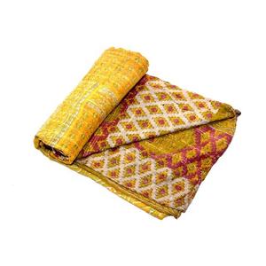 Handmade Indian <b>Vintage</b> Kantha Quilt Reversible Cotton Blanket Bedcover Summer Hotel & Home Use 'Gudari' <b>Bedding</b> Sets - Product Image 2