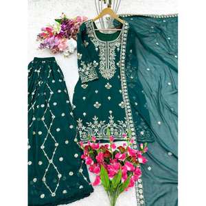 Ensemble de vêtements de fête pour femmes avec haut brodé Sarara Dupatta Sequence Work - Product Image 1