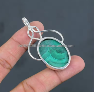 Pendentif en cabochon de malachite naturelle, pendentif plaqué en argent sterling 925 fait à la main. Pendentif en argent - Product Image 5