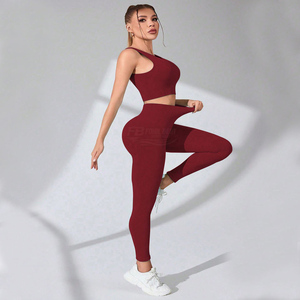 Ensemble de sport et yoga 2 pièces sans couture pour femme, séchage rapide, personnalisable avec logo, sans manches, respirant, écologique et léger - Product Image 3