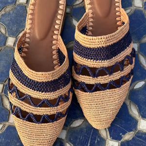 Sandales en raphia faites à la main : mules tissées avec doublure en cuir - Product Image 1