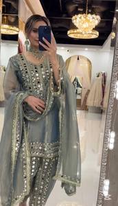 Ensemble Kurta Palazzo Dupatta en soie vert sauge pour femmes, avec travail miroir, costume traditionnel Salwar pour mariage - Product Image 3