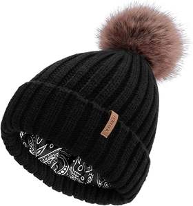 Bonnet en tricot doublé de satin pour femme avec pompon en fausse fourrure douce |   Chapeau d'hiver chaud de qualité supérieure |   Personnalisable - Product Image 3