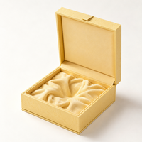 Boîte cadeau rigide de luxe jaune personnalisée avec insert en satin, couvercle magnétique, boîte d'emballage pour bijoux, cadeaux de beauté, vente en gros