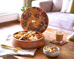 <b>Wooden</b> Spice Jar Set With Floral Painted Lid 8 <b>Piece</b> Traditional Kitchen Storage Container - Product Image 2