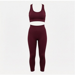 Ensemble de yoga 2 pièces pour femme : Crop top côtelé dos nageur bordeaux et Legging taille haute - Product Image 1