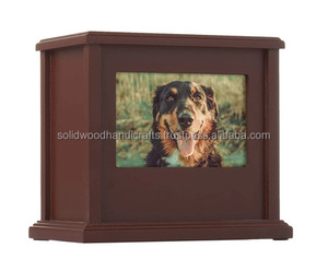 Cadre photo pour animaux de compagnie Urnes en bois Urnes funéraires faites à la main de haute qualité - Product Image 4