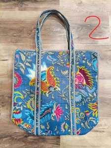 Bolso Tote de Algodón 100% Hecho a Mano para Mujer, con Estampado Animal, Moderno y a la Moda, con Cierre Abierto, Lavable - Product Image 3