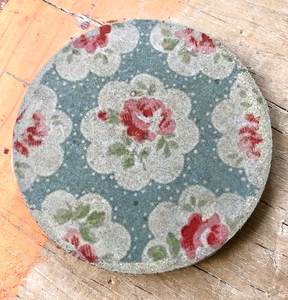 Sous-verres floraux en béton faits à la main avec support - Product Image 4