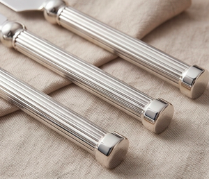 Juego de cuchillos para queso de acero inoxidable con mango acanalado, herramientas de cocina duraderas para servir queso y uso en restaurantes - Product Image 2