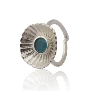 แหวนพลอยคาลซิโดนีสีฟ้าสดใสปรับได้แหวนทองเหลืองชุบเงินแหวนสไตล์โคลเลตดีไซน์สวยขายส่งเครื่องประดับ
