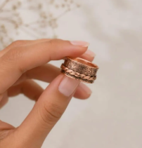 Anillo de Cobre Puro con Diseño Floral, Anillo de Dedo con Borde de Cobre Sólido, Joyería Unisex para Meditación, Ansiedad y Alivio del Estrés, Regalo - Product Image 2