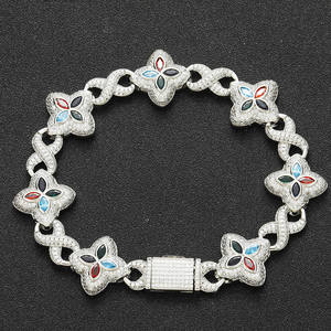 Bracelet en diamant moissanite de qualité supérieure avec design à maillons cubains réglables, disponible à prix d'exportation depuis l'Inde - Product Image 4