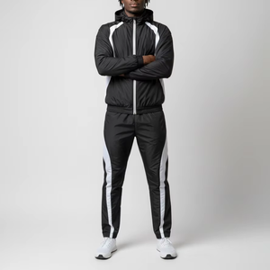 Chaqueta Deportiva Personalizada Sublimada para Hombre, Chaqueta Deportiva Impermeable de Nylon Estilo Vintage, Chaqueta Deportiva de Fútbol - Product Image 1