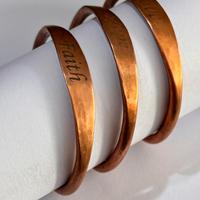 Nouveau bracelet manchette ajustable en cuivre pur, tendance et personnalisé, pour femme, fait main, empilable, vente incroyable