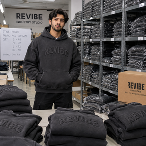 Hoodie surdimensionné personnalisé en molleton de coton épais délavé anthracite avec broderie tonale en forme d'arche pour homme, style streetwear, fabrication OEM sous marque privée - Product Image 6