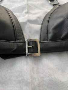 Ensemble bikini en cuir noir fait main pour femmes - Lingerie deux pièces à boucles pour festivals, tenues de club, séances photo, cadeau pour elle - Product Image 3