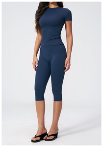 Custom Navy Blue 2 Piece Yoga Set Halter <b>Crop</b> <b>Top</b> 2026 High Waist Calf-Length Leggings Seamless Solid Color Activewear - Product Image 5