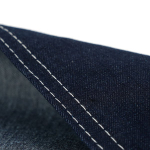 Textura suave flameada con mezcla de algodón de 9 onzas elástica de cuatro vías para ropa tela vaquera - Product Image 4