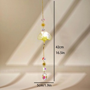 Elegante Adorno Colgante de Metal Dorado y Cristal para Ventana de Dormitorio y Decoración de Sala de Estar - Product Image 2