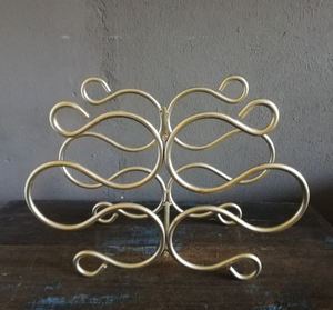 Support à Bouteilles Moderne en Fil Métallique Décoratif, Présentoir à Vin Doré pour Bar Domestique - Product Image 2