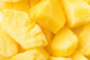 Bâtonnets d'ananas surgelés IQF de qualité supérieure, vente en gros, directement de l'usine au Vietnam, pour la restauration, les services alimentaires et l'exportation - Product Image 3