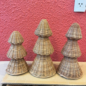 Árbol de Navidad de Mimbre Natural de Vietnam para Decoración Festiva del Hogar, Escritorios de Oficina, Estantes y Presentación de Regalos - Product Image 4