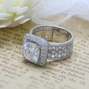 Anillo Unisex de Plata de Ley 925 con Baño de Oro de 18K, Perla de Agua Dulce, Corte Baguette, Moissanita y Pavé, Estilo Hip-Hop, de ZAWO HOUSE - Product Image 4