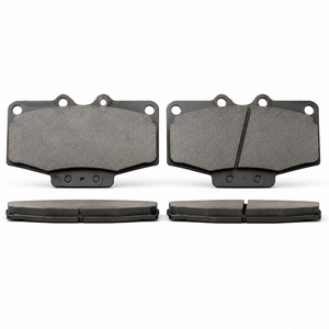 Plaquettes de frein céramiques en gros 04465YZZAZ pour Toyota Land Cruiser LJ70 Prado 78, résistantes à la chaleur et anti-décoloration, qualité usine - Product Image 1