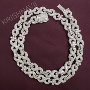 Élégant Collier Hip Hop de Luxe en Argent Sterling Plaqué Or avec Chaîne Maille Cubaine Croix Infinie et Moissanite Certifiée IGI 10MM - Product Image 1