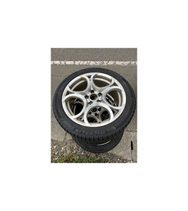 Pneus usagés concentrés en grande quantité pour le traitement des déchets et les opérations de récupération - Product Image 2