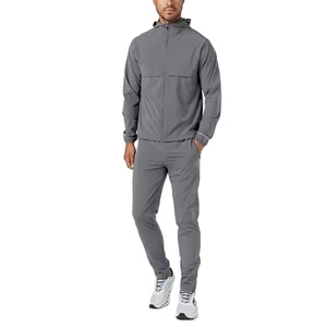 Traje de jogging para hombre con diseño personalizado 2026, cortavientos ligero de manga larga con pantalones de nailon, conjunto de chándal a prueba de viento - Product Image 1
