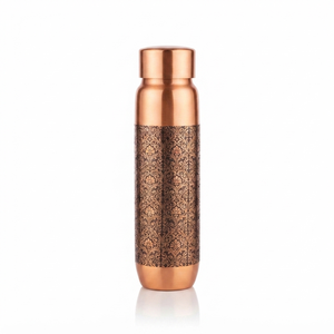 Botella de Agua de Cobre Premium con Patrón Ornamental Antiguo, Tapa de Rosca Hermética, Frasco Ayurvédico Reutilizable para Viajes y Hogar - Product Image 1