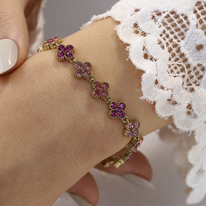Pulsera Ajustable con Dijes de Trébol de Cuatro Hojas y Cristales Brillantes para Mujer - Product Image 2