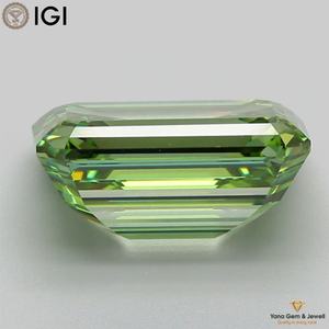 Diamant de laboratoire cultivé CVD de 3,02 carats, taille émeraude, clarté VVS2, couleur vert vif fantaisie, certifié IGI, pour un cadeau de bague époustouflant - Product Image 3