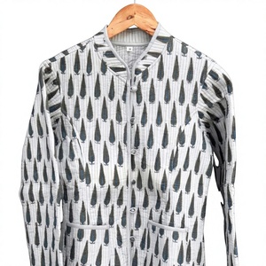Chaquetas de Tela con Estampado de Bloques Personalizadas de Alta Calidad, con Acolchado de Algodón, Diseño Nehru con Botones, Abrigo Cálido de Invierno para Mujer - Product Image 1