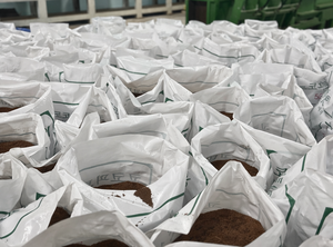 Fibra de Coco Suelta de Bajo Contenido Electrolítico (EC) |   Sustrato para Cultivo Hidropónico, Mezcla para Macetas, Proveedor de Calidad para Exportación a Granel - Product Image 3