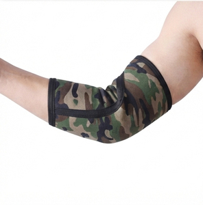 Soporte de Codo Portátil de Neopreno Camuflado de Alta Resistencia, Ajustable y Transpirable, Manga de 9MM para Entrenamiento y Fitness - Product Image 3