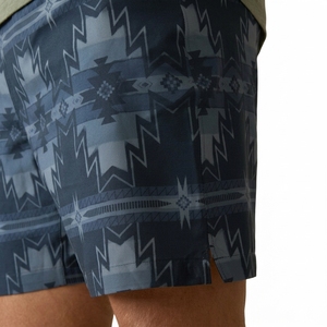 Shorts en maille respirante à impression répétée personnalisée 100 % polyester, grande taille, style hip-hop, accessoire de mode mi-été - Product Image 3